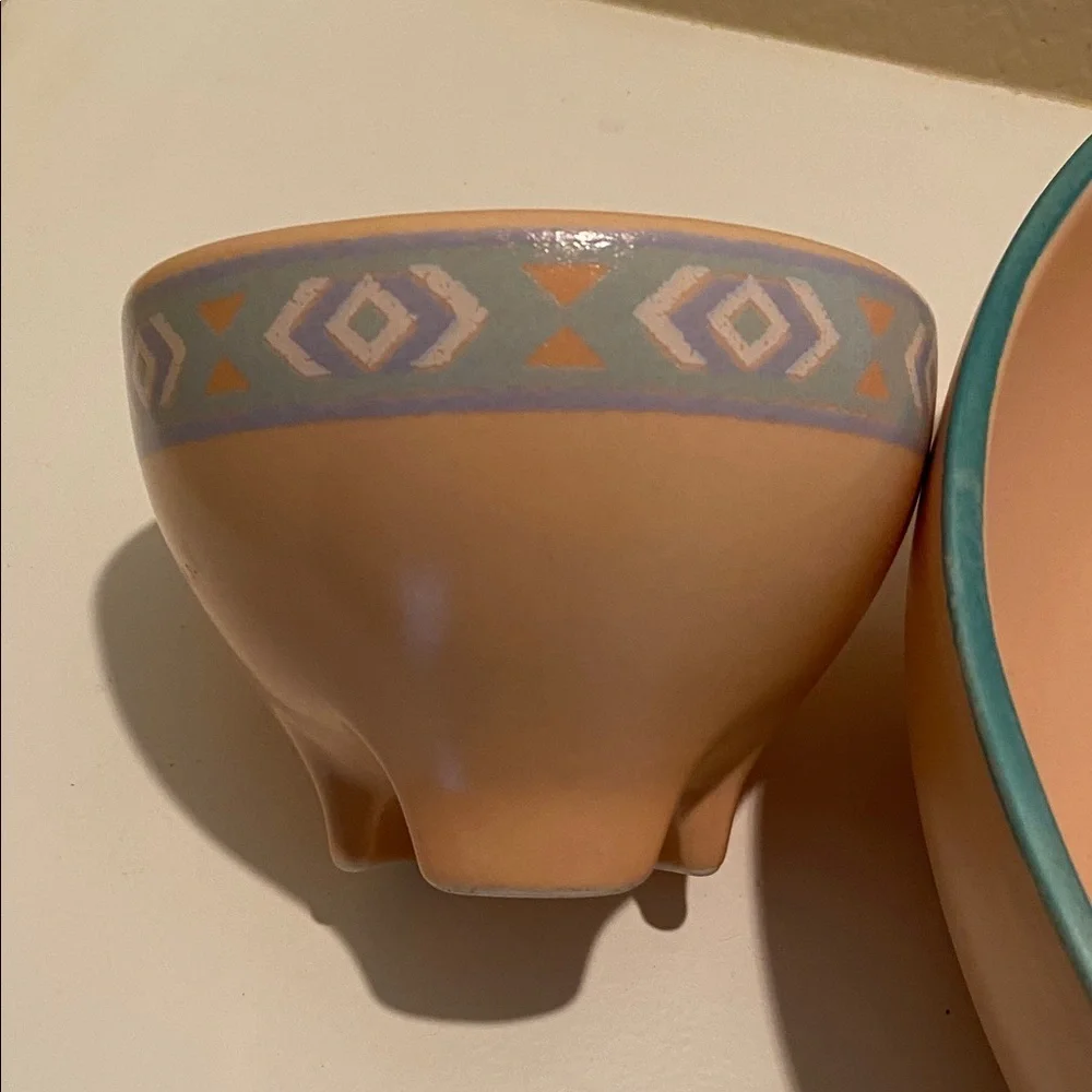 Treasure Craft Southwestern Style Chip and Dip Bowl Set. Peach and Green.